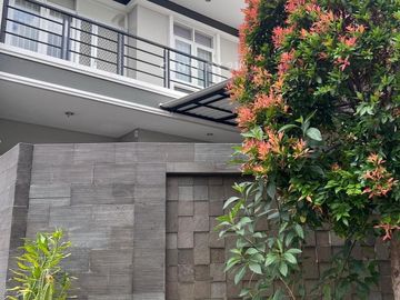 Rumah Mewah Siap Huni Semi Furnish Cluster Walet Permai PIK 1