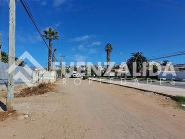 Sitio en venta en La Serena