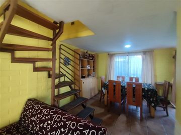 CASA 3D 1B 2E. METRO SÓTERO DEL RÍO ,EL PEÑON, PUENTE ALTO