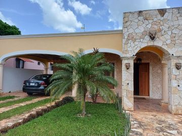 Casa en Venta amueblada en el pueblo mágico de Valladolid, Yucatán