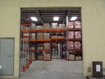 DURAN ALQUILO BODEGAS DE 1.000m2 de estreno