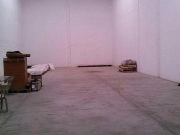 DURAN ALQUILO BODEGAS DE 1.000m2 de estreno