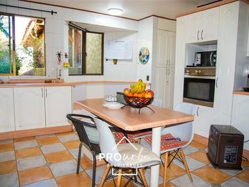 Casa en venta de 4 dorm. en Las Condes