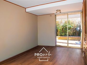 Casa en venta de 4 dorm. en Las Condes