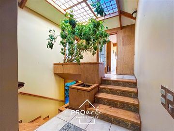 Casa en venta de 4 dorm. en Las Condes