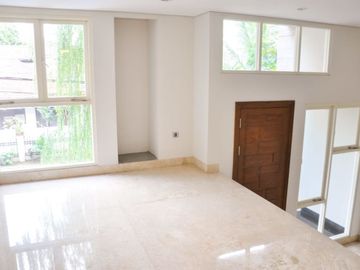 Rumah Baru 9 x 21 Gandaria Kebayoran Baru