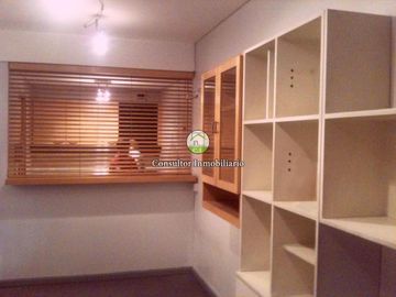 Espléndido Departamento de 2 Ambientes al Frente en Recoleta