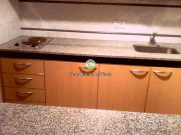 Espléndido Departamento de 2 Ambientes al Frente en Recoleta
