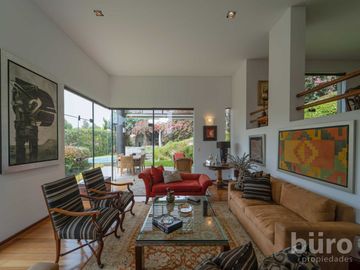 CASA EN VENTA EN CONDOMINIO MAS EXCLUSIVO DE LA PLANICIE