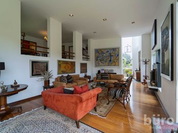 CASA EN VENTA EN CONDOMINIO MAS EXCLUSIVO DE LA PLANICIE