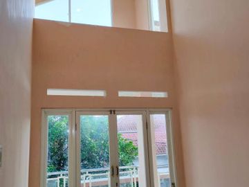 Rumah Baru 2,5 Lantai Luas 120 di Sulfat Raya kota Malang