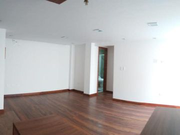 Departamento - Monteserrín
