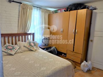 Casa en venta de 4 dorm. en La Florida