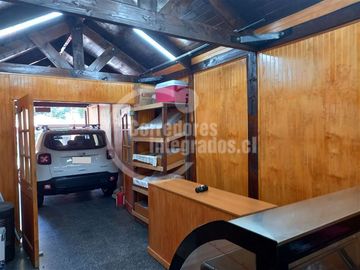 Casa en venta de 4 dorm. en La Florida
