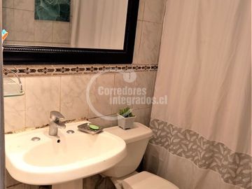 Casa en venta de 4 dorm. en La Florida