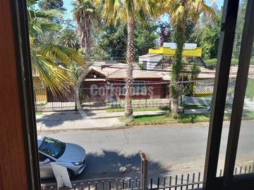 Casa en venta de 4 dorm. en La Florida
