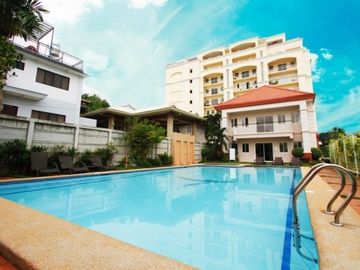 Luxury Condominium 2 BR, 70 sqm, 2 Balconies, Guadalupe, Cebu City,