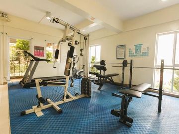 Luxury Condominium 2 BR, 70 sqm, 2 Balconies, Guadalupe, Cebu City,