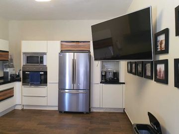 VENTA DE QUINTA AMUEBLADA  MIL ENCINOS MONTEMORELOS NL CARRETERA NACIONAL