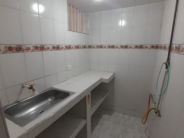 casa en arriendo en kennedy. Cod A7256301