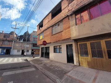 casa en arriendo en kennedy. Cod A7256301