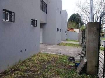 Duplex en venta en Parque Johnston