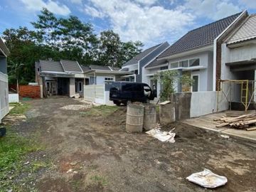 Hunian 2 Lantai Murah Dekat Kampus UM Kota Malang