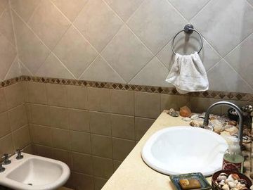 Casa en venta en San Isidro -  Santa Rita 3 dorm jardín pileta