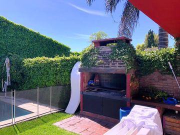 Casa en venta en San Isidro -  Santa Rita 3 dorm jardín pileta