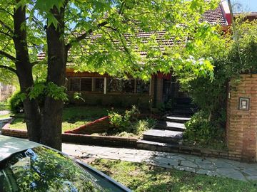 Casa en venta en San Isidro -  Santa Rita 3 dorm jardín pileta