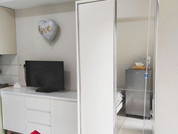 Disewa Apartemen Springlake Studio Furnish Bagus View Pool
