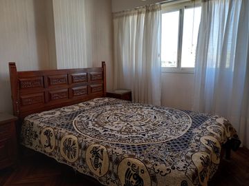 Gran Departamento de 3 ambientes con dependencias. Super cómodo !!- Quilmes