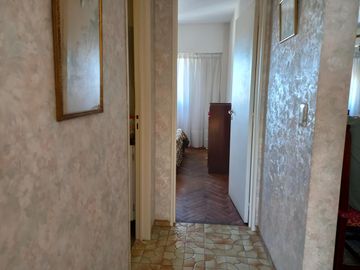 Gran Departamento de 3 ambientes con dependencias. Super cómodo !!- Quilmes