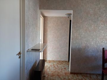 Gran Departamento de 3 ambientes con dependencias. Super cómodo !!- Quilmes