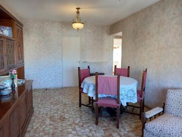 Gran Departamento de 3 ambientes con dependencias. Super cómodo !!- Quilmes