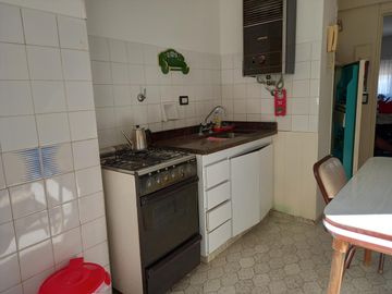 Gran Departamento de 3 ambientes con dependencias. Super cómodo !!- Quilmes