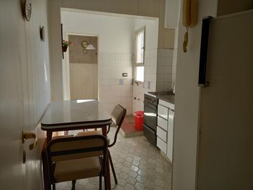 Gran Departamento de 3 ambientes con dependencias. Super cómodo !!- Quilmes