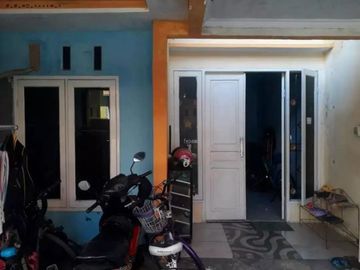 Rumah jl Kalilom Listrik 1300 watt, Strategis, Murah umsse