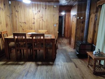 Sitio en venta  200 m2 Casa 3D 1B, Saturnino Epulef frente al Lider, Villarrica