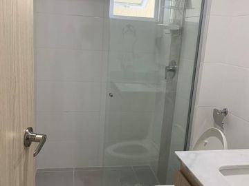 apartamento en arriendo/venta en playa mendoza. Cod V89015