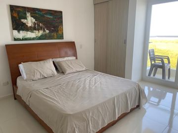 apartamento en arriendo/venta en playa mendoza. Cod V89015