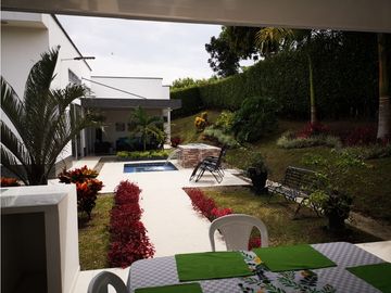 CASA CAMPESTRE EN VENTA, CONDOMINIO EN ARMENIA, QUINDÍO - VIA AL AEROPUERTO EL EDÉN