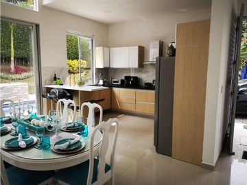 CASA CAMPESTRE EN VENTA, CONDOMINIO EN ARMENIA, QUINDÍO - VIA AL AEROPUERTO EL EDÉN