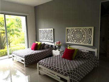 CASA CAMPESTRE EN VENTA, CONDOMINIO EN ARMENIA, QUINDÍO - VIA AL AEROPUERTO EL EDÉN