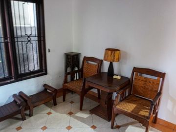 BUC RUMAH SEMI VILLA DEKAT CENTRAL CANGGU BALI