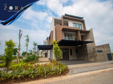 RUMAH MEWAH KAZUMI ZORA BSDCITY DEKAT TOL HARGA MURAH 3 LANTAI 4 KAMAR