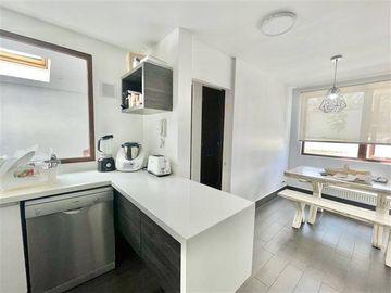SENSACIONAL CASA  VENTA CONDOMINIO MONTEPIEDRA, CHICUREO