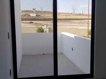 EXCELENTE CASA EN VENTA CANDORA URBANIDAD, LEÓN.GTO.