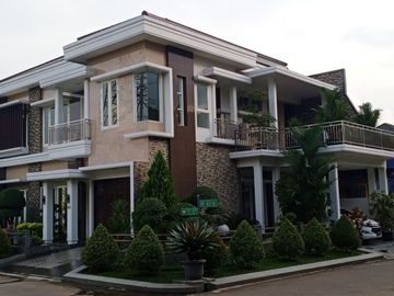 Rumah mewah hook dalam cluster di gdc depok