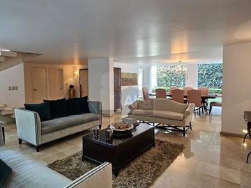 Se Vende Casa en la Colonia Florida